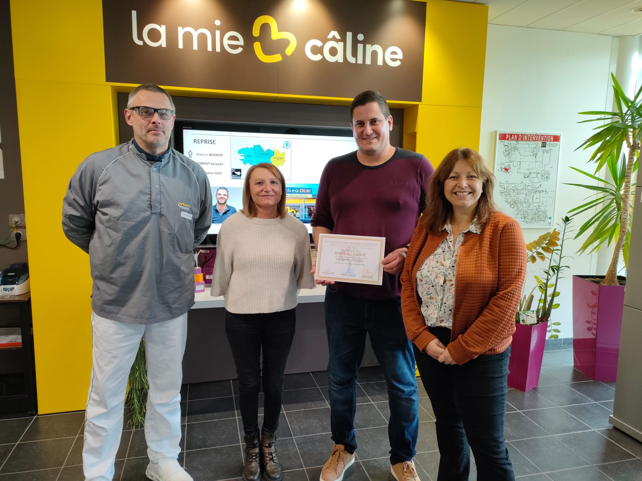 PARTAGEO- Conducteurs de ligne - Mie Caline - Formation sur mesure - formation interne - recrutement - évolution professionelle - emploi - vendée - GE